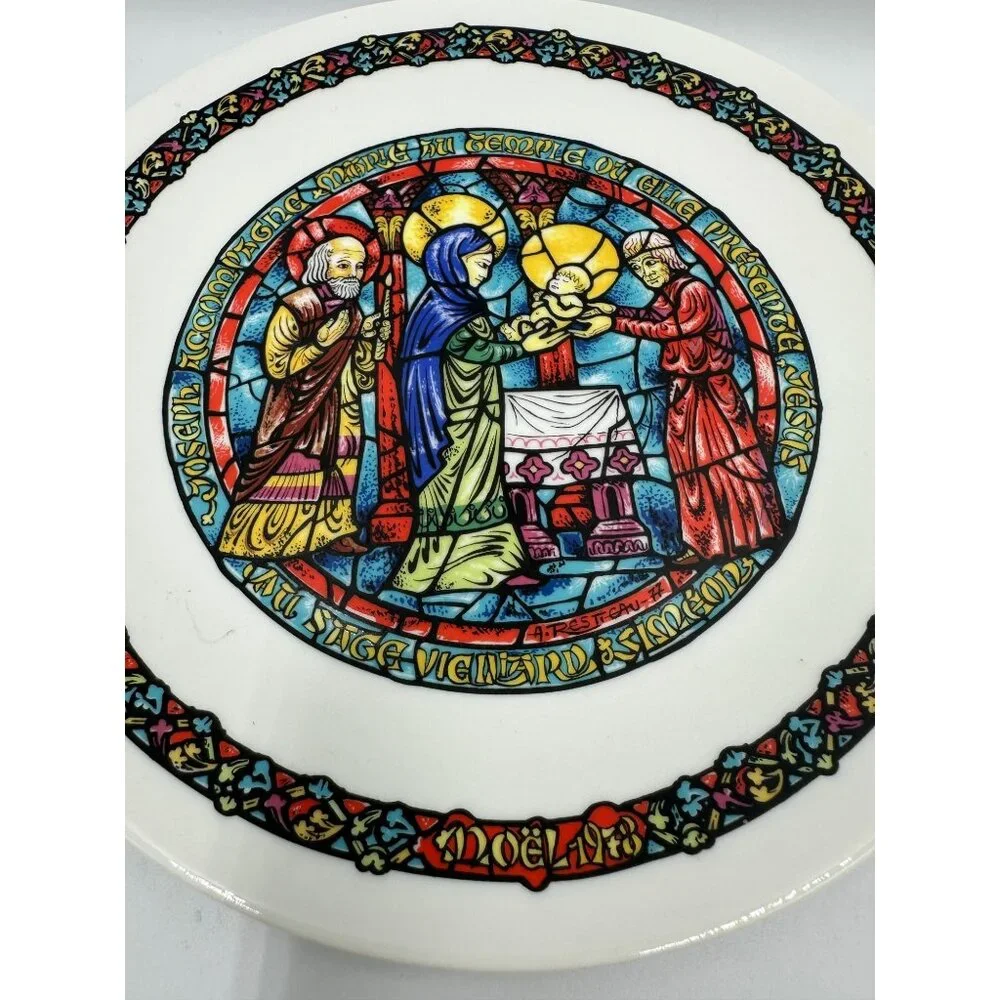 Henri DArceau & Fils Noël Vitrail Plate La Purification Limoges First Edition